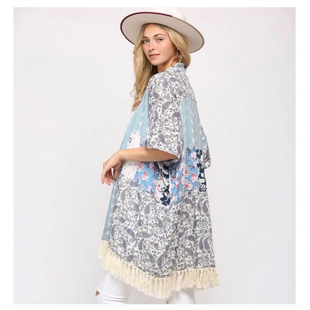 $20 start 265 ❤️ Mixed print fringe kimono - Picture 3 of 4